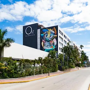 4* Отель Oh! - The Urban Oasis & Club (adults Only)